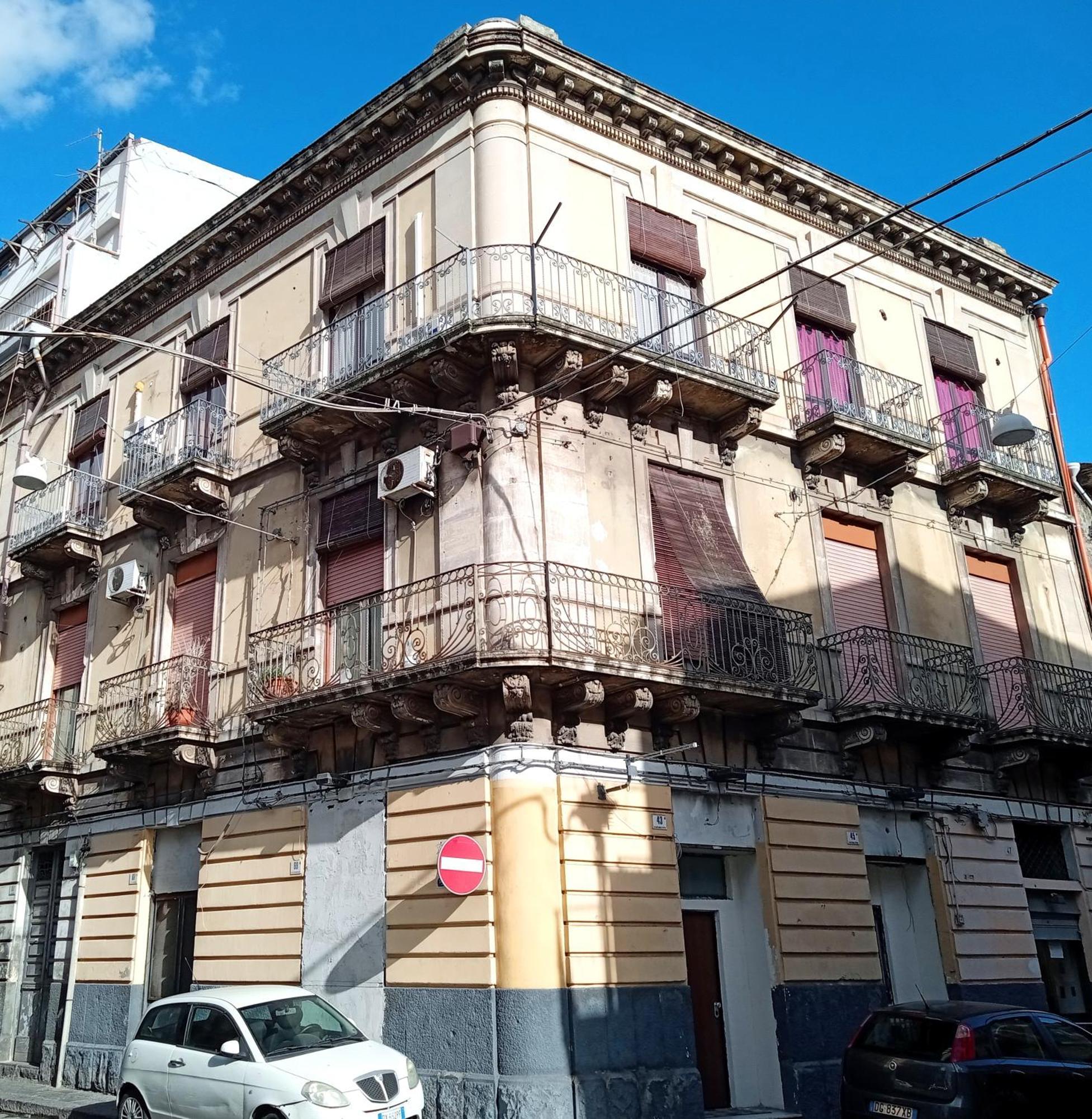 卡塔尼亚Medinat House公寓 外观 照片